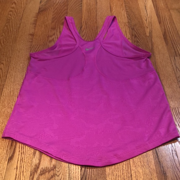 Nike Dri Fit pink tank sz small - Picture 4 of 4